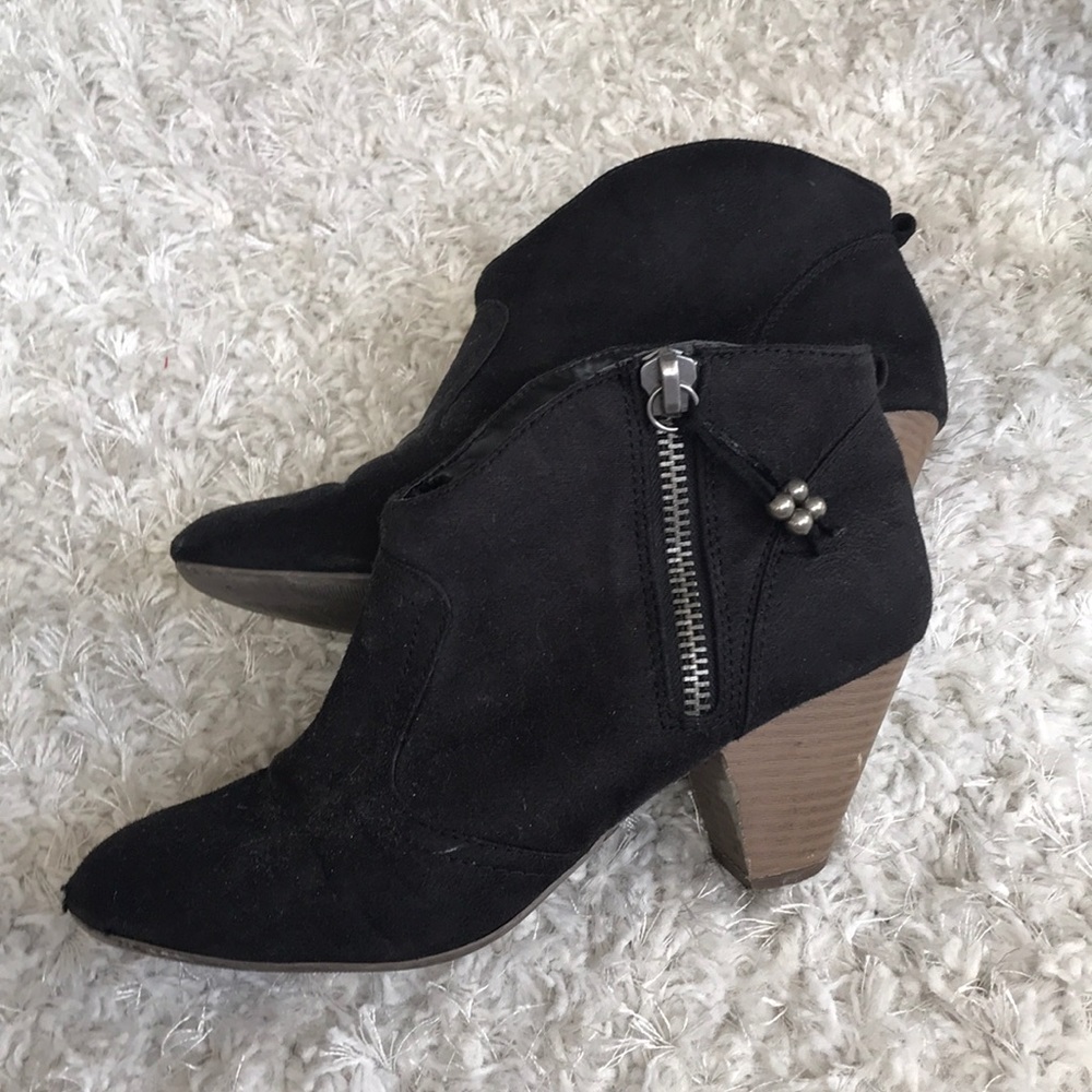 Steve Madden Black Ankle Booties